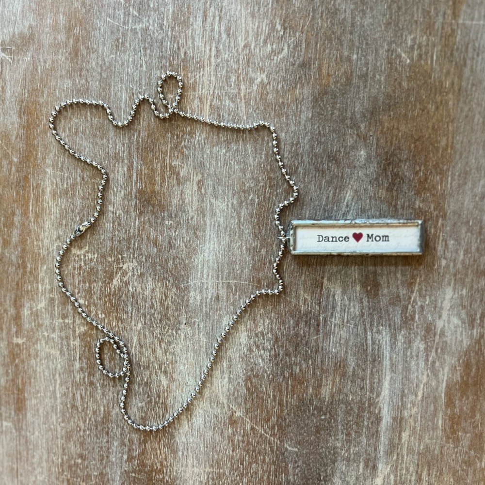 ❤️❤️ Dance Mom Pendant Necklace